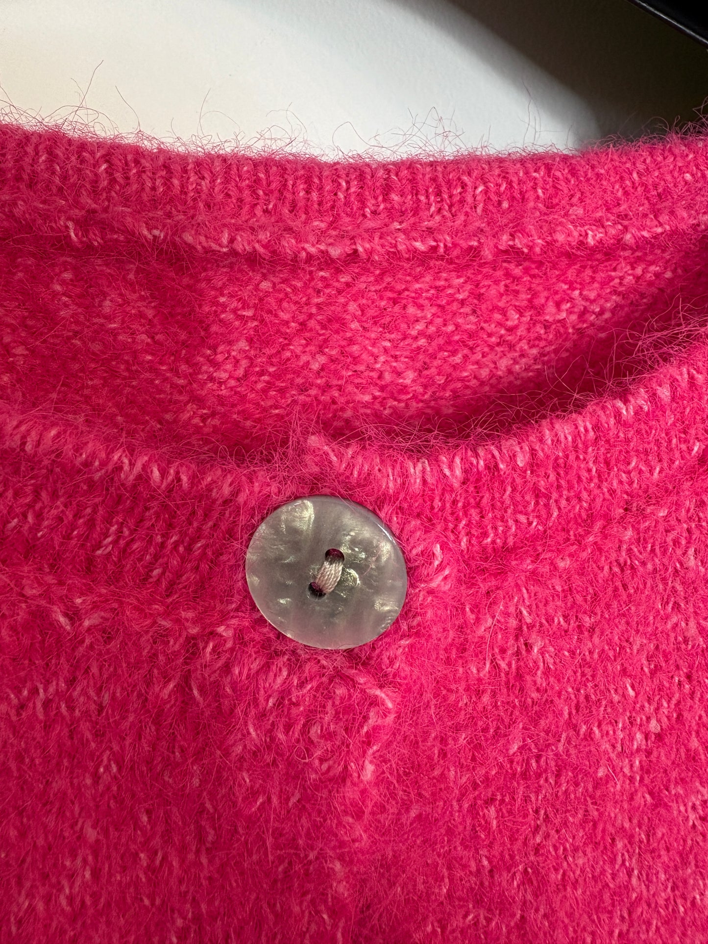 Short Sleeve cardigan with oyster buttons